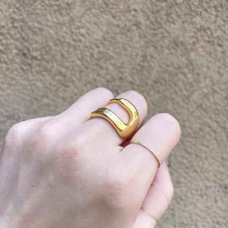 Clicker earcuff ring (one color)