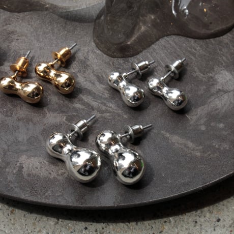 Metal pearl pierce
