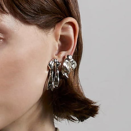 Ribbon earing
