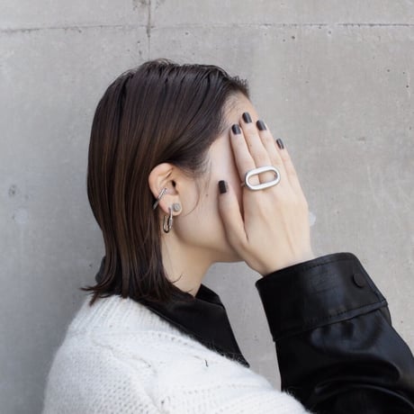 Twist earcuff [Limited]