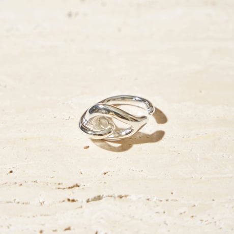 Clarity bit earcuff ring (one color)