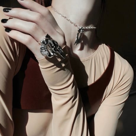 Ribbon large ring