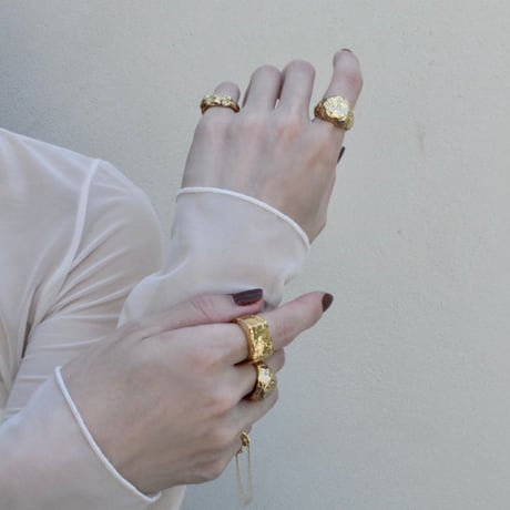 Aging circle ring