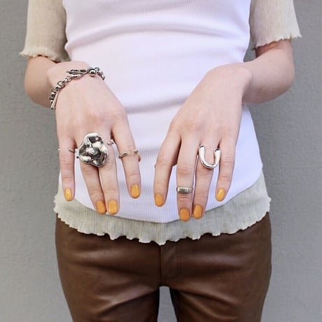 Collar bracelet