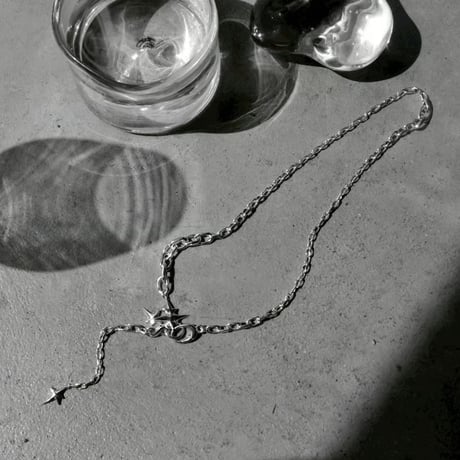 Étoile chain necklace