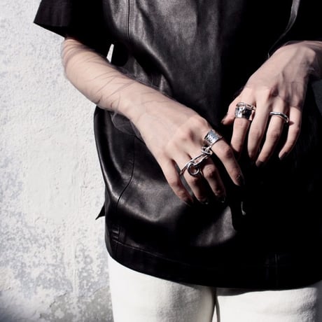 Peg metal ring / one color