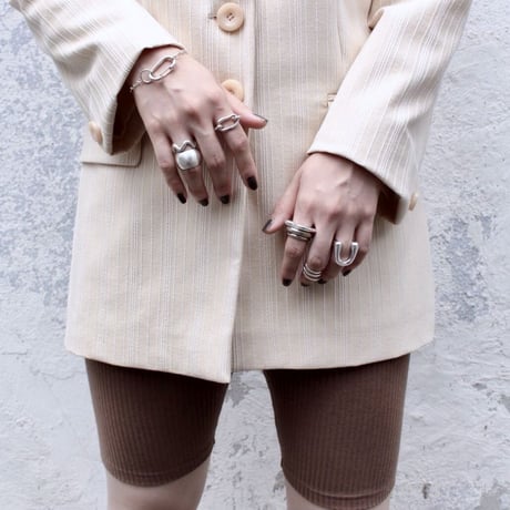 Pebble ring