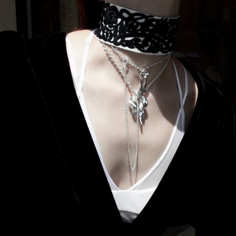 Ribbon necklace