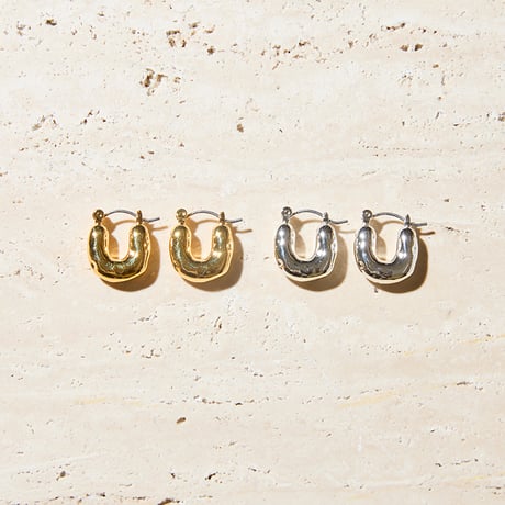 Ornaments hoop pierce