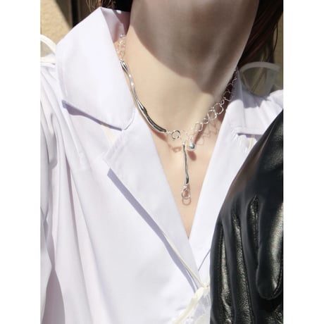 Dripping necklace