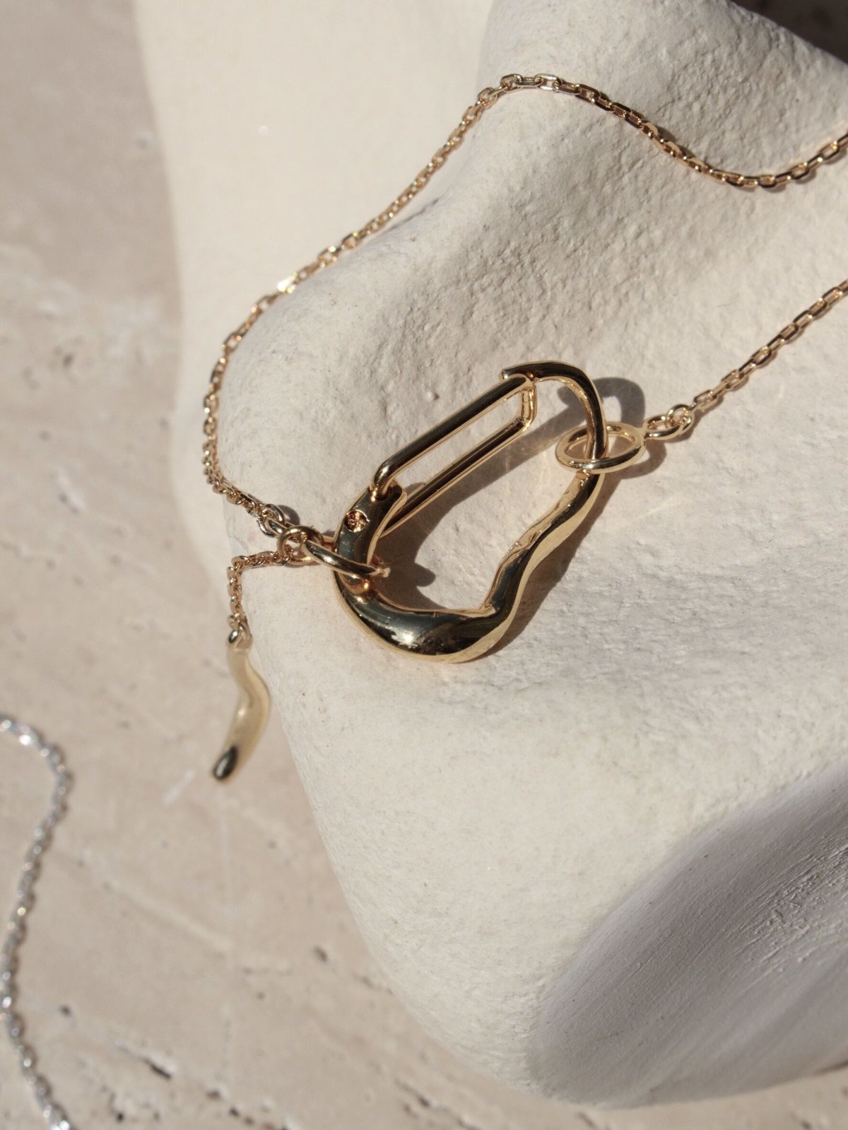 Connect loop slim bracelet | Soierie Online Store Connect loop slim bracelet | Soierie Online Store