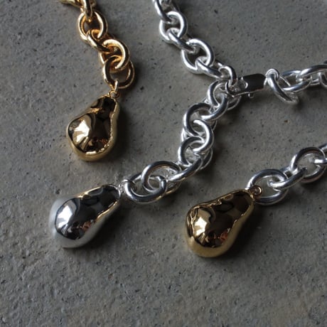Poire necklace