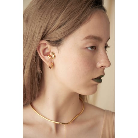 Curve lariat choker (one color)