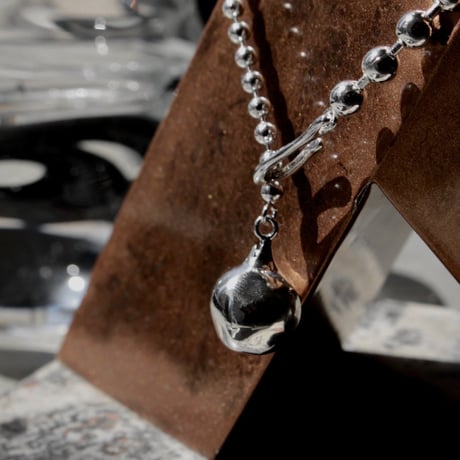 Pome ballchain bracelet