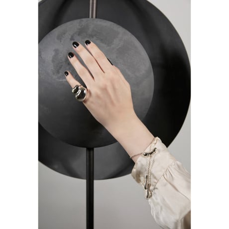 Drop loop bracelet