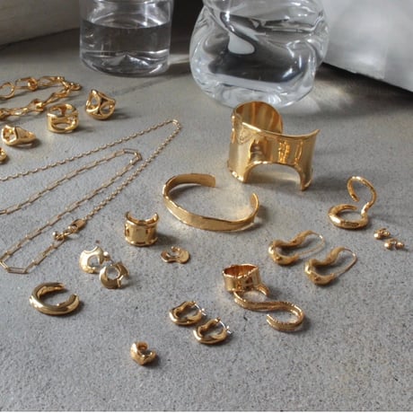 Texture metal pierce