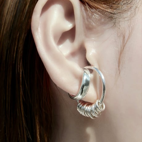 Infinity coil cuff ring (one color)