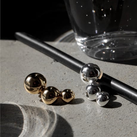 Pome motif earing (1p)