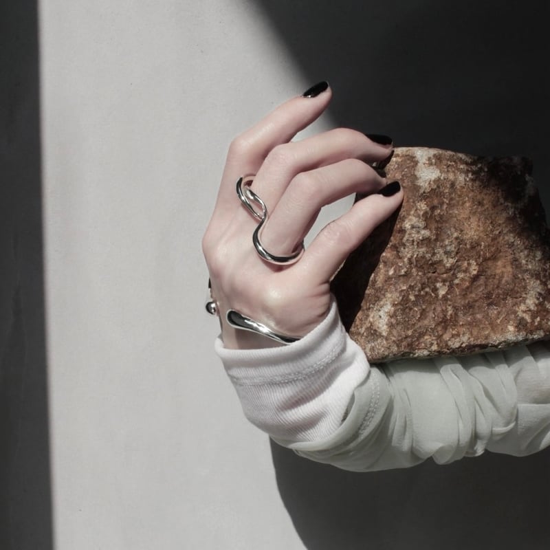 Metal art w ring (one color) | Soierie Online S