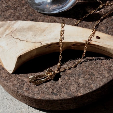 Ribbon small necklace