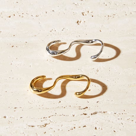 Metal art three finger ring (one color)