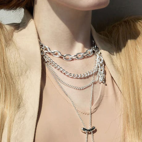 Locket necklace
