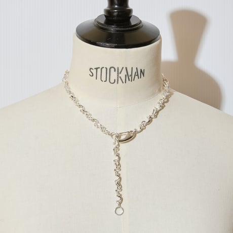 Figue clip necklace