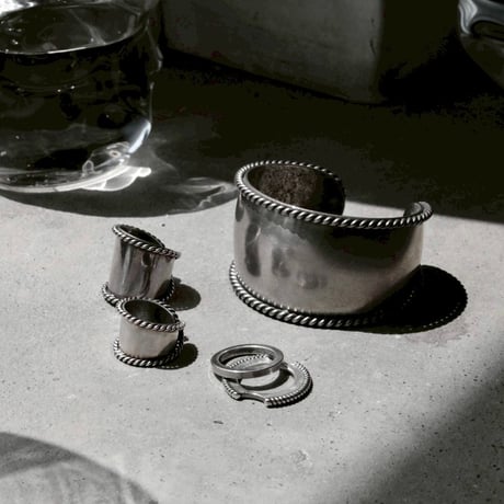 Twist Large ring