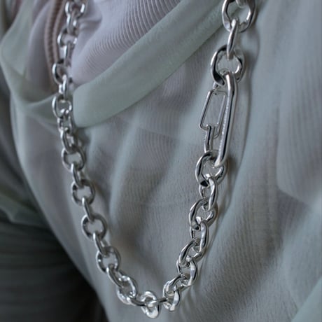 Flitter clip necklace