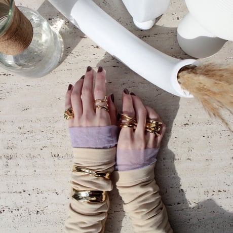 Drape pinky ring
