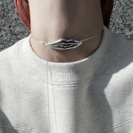 Lip motif necklace【Exclusive item】