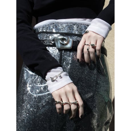 Metal art pinky ring (one color)
