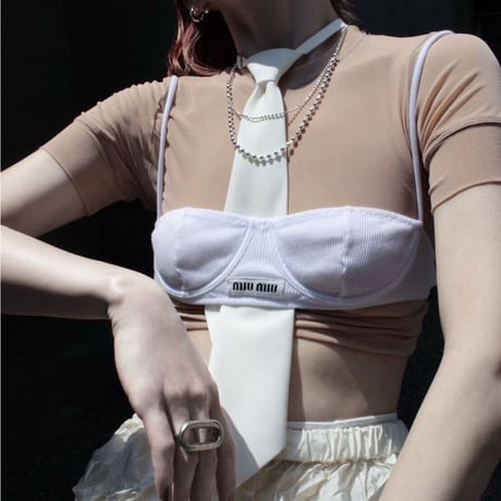 Droplet necklace