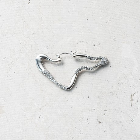 Female shine single pierce (1P)