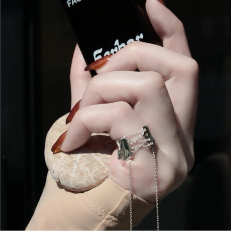 norme playing chain pinky ring / SV925