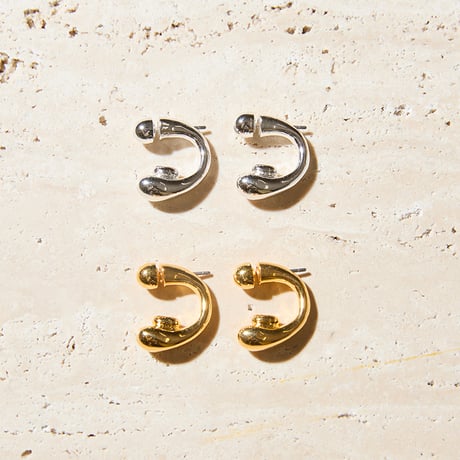 Kinetic parts hoop pierce (one color)