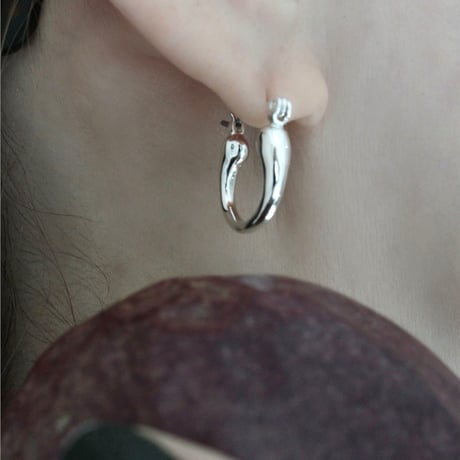 Metal art hoop pierce (one color)