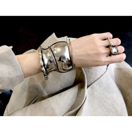 Bronze flat bangle (one color)