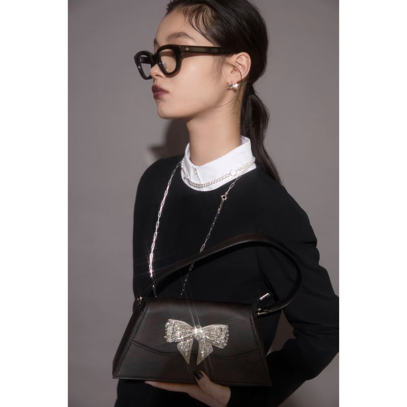 Clip frame pearl necklace | Soierie Online Store