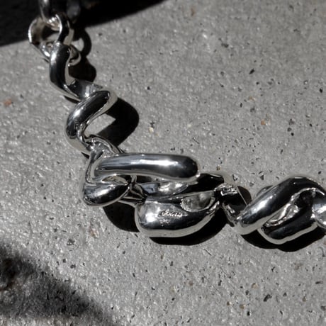 Rose hook necklace