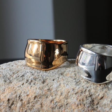 norme dew wide ring / SV925＋Gold Plated
