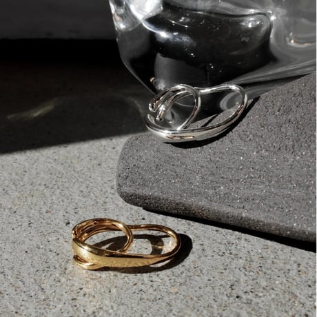 Fibula loop earcuff ring (one color)