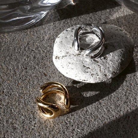 Visions pinky cuff ring (one color)