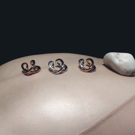 Connect loop earcuff ring (one color)