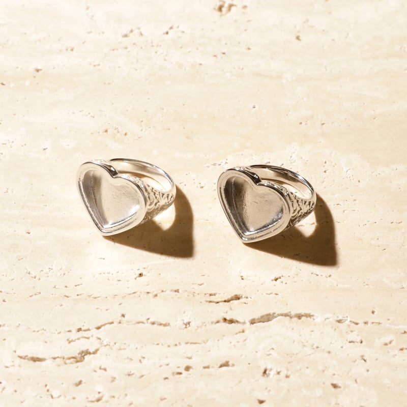 【出回り少】 RILY Original HeartEarring Silver Heart barbell locket ring | Soierie Online Store