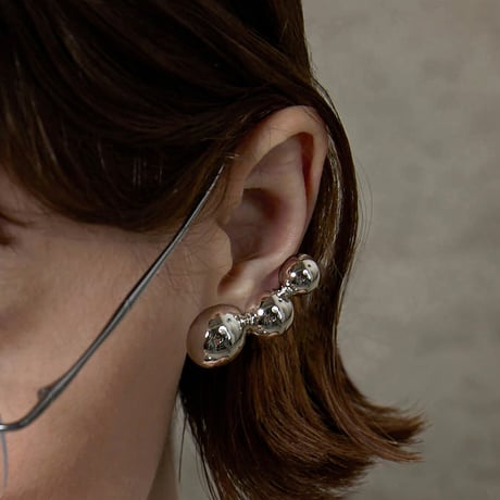 Pome motif earing (1p)
