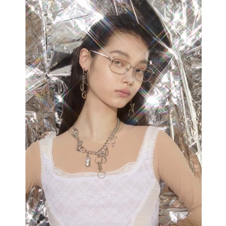 All in keyring earring
