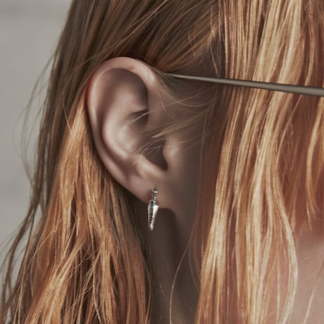Metal art hoop pierce (one color)