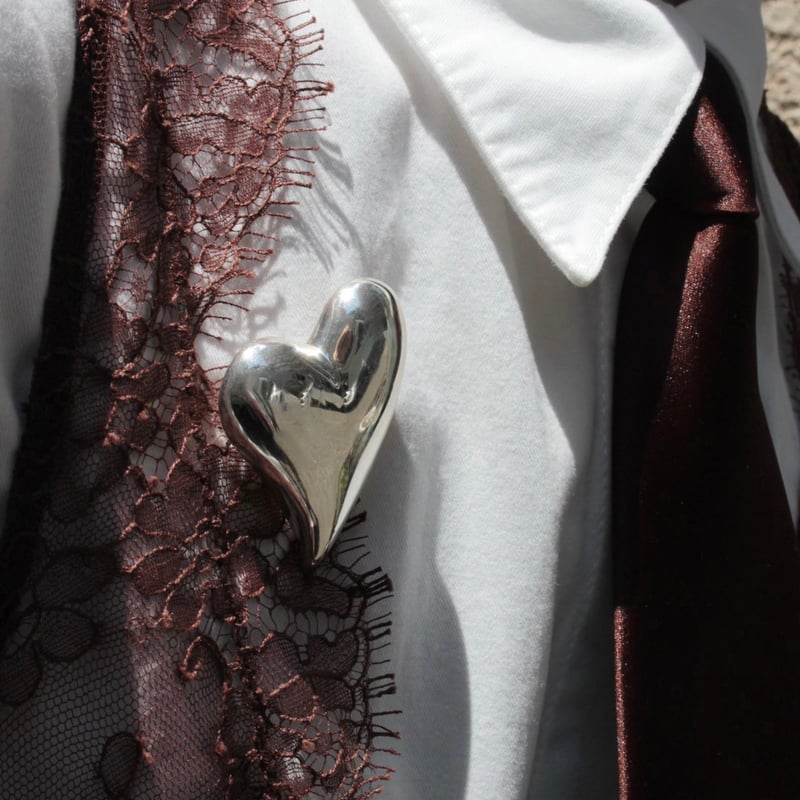 Heart brooch / Silver 【Silver 925 product】 | So