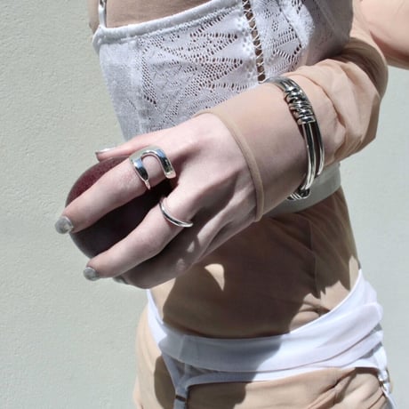 Clicker earcuff ring (one color)